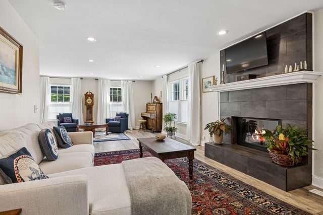 1621 Old Fowlkes Dr, Brentwood, TN 37027