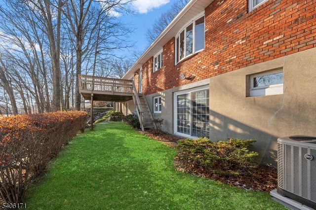 347 High Crest Dr, West Milford Twp., NJ 07480