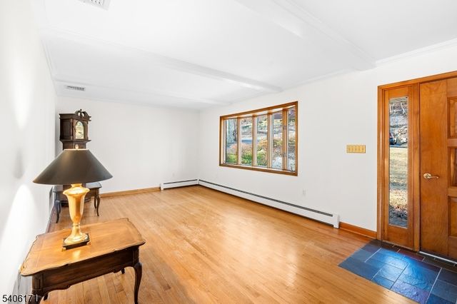 347 High Crest Dr, West Milford Twp., NJ 07480