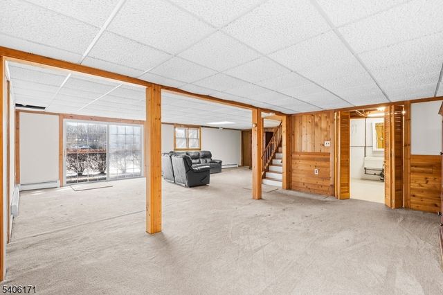 347 High Crest Dr, West Milford Twp., NJ 07480