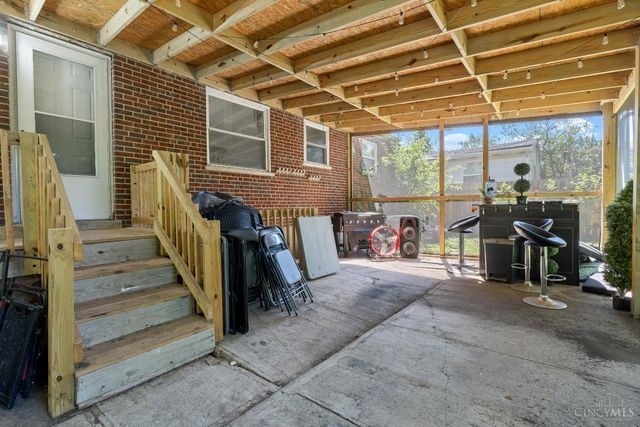 9287 Coogan Drive, Colerain Twp, OH 45231