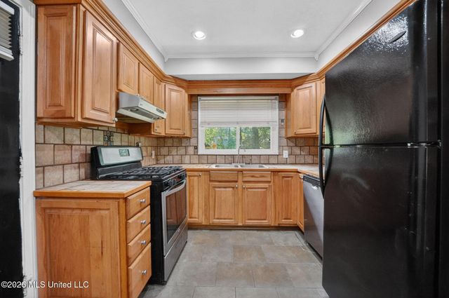 1639 Lockwood Avenue, Jackson, MS 39211