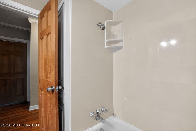 1639 Lockwood Avenue, Jackson, MS 39211