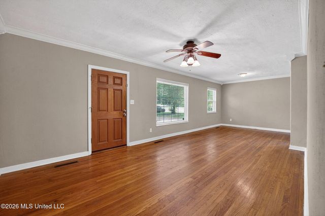 1639 Lockwood Avenue, Jackson, MS 39211