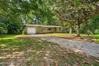 1639 Lockwood Avenue, Jackson, MS 39211
