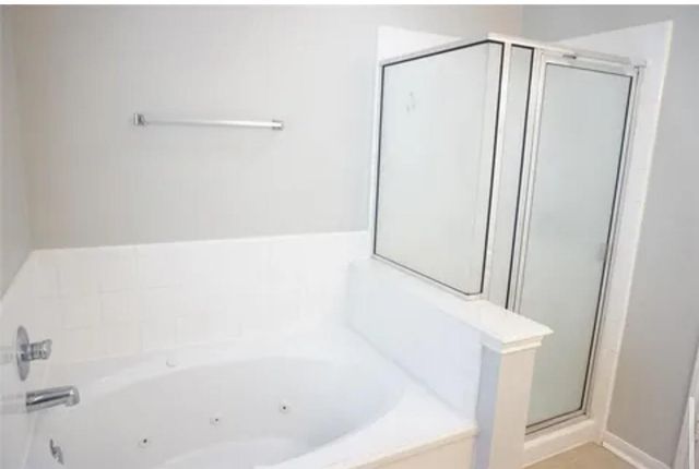 16019 Summerville Lake Drive, Tomball, TX 77377