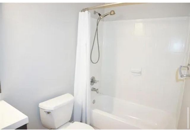 16019 Summerville Lake Drive, Tomball, TX 77377