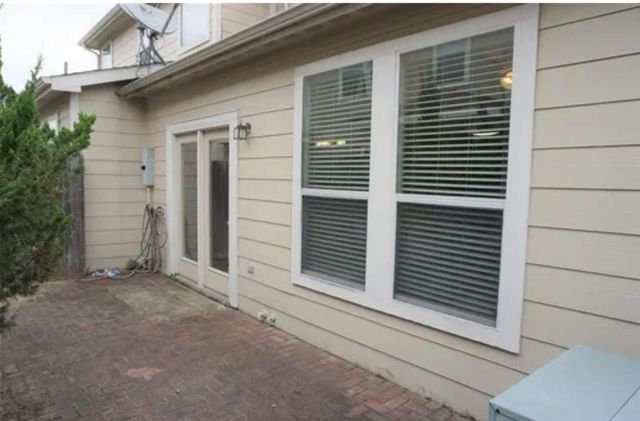 16019 Summerville Lake Drive, Tomball, TX 77377