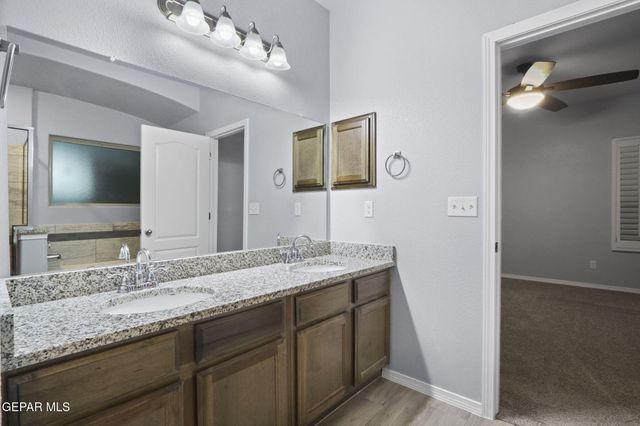 12257 Desert Vista Avenue, El Paso, TX 79938