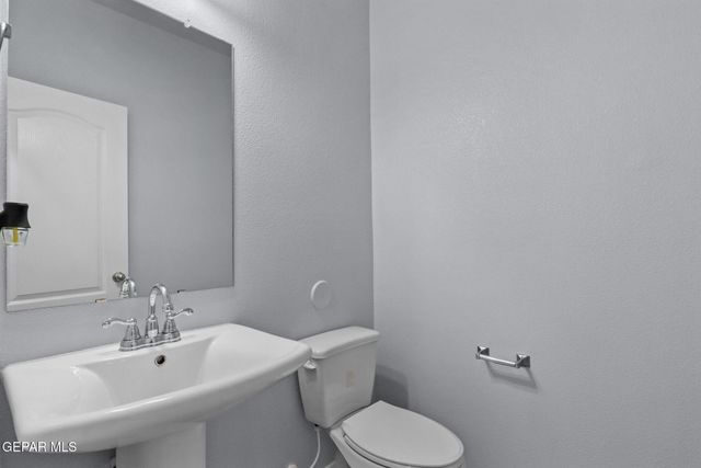 12257 Desert Vista Avenue, El Paso, TX 79938