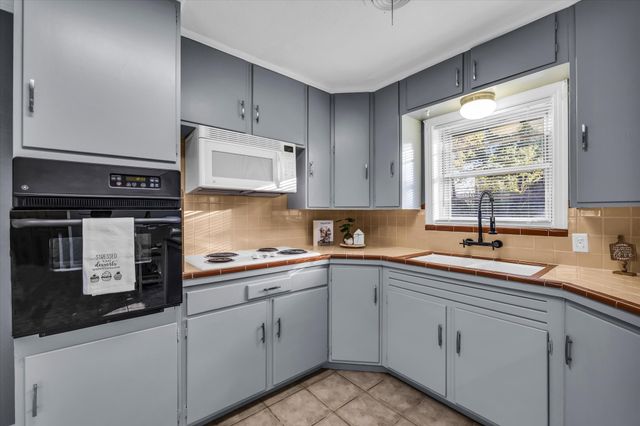 605 Catalina Drive, Waco, TX 76712