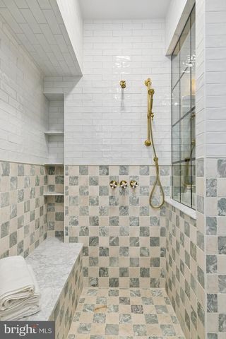 1706 CHRISTIAN, Philadelphia, PA 19146