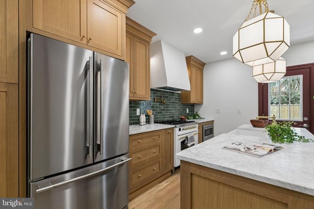 1706 CHRISTIAN, Philadelphia, PA 19146