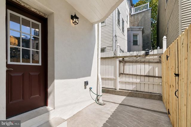 1706 CHRISTIAN, Philadelphia, PA 19146