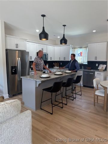 3515 Arbor Crossing Way 15, Jeffersonville, IN 47130