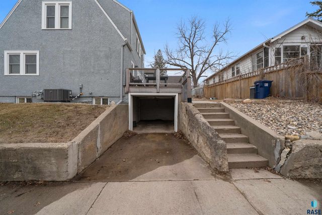 501 S Euclid Ave Avenue, Sioux Falls, SD 57104