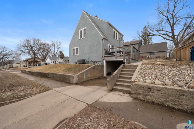 501 S Euclid Ave Avenue, Sioux Falls, SD 57104