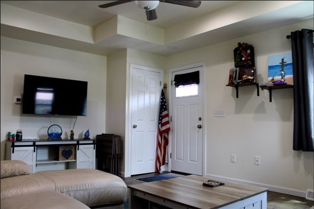 157 East College St., Canonsburg, PA 15317