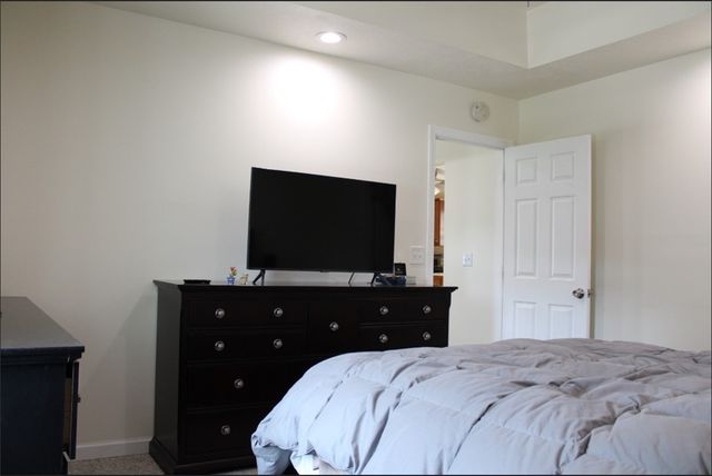 157 East College St., Canonsburg, PA 15317