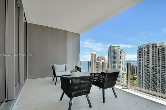 300 Biscayne Boulevard Way 2902E, Miami, FL 33131