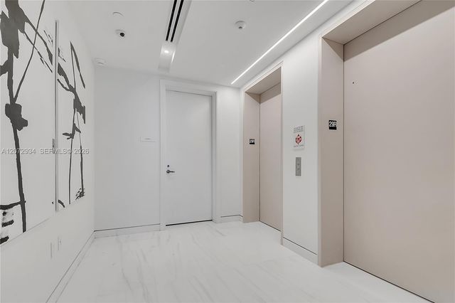 300 Biscayne Boulevard Way 2902E, Miami, FL 33131