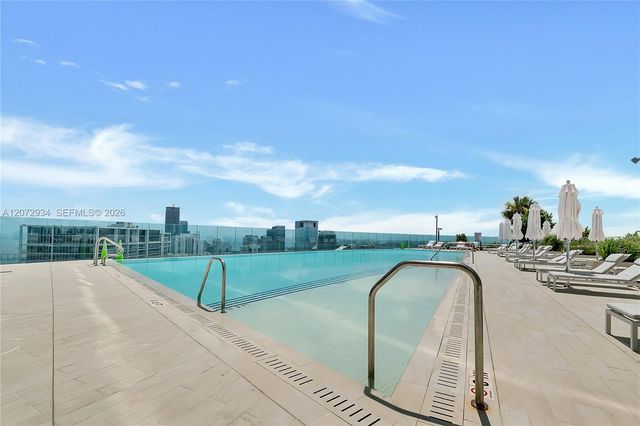 300 Biscayne Boulevard Way 2902E, Miami, FL 33131