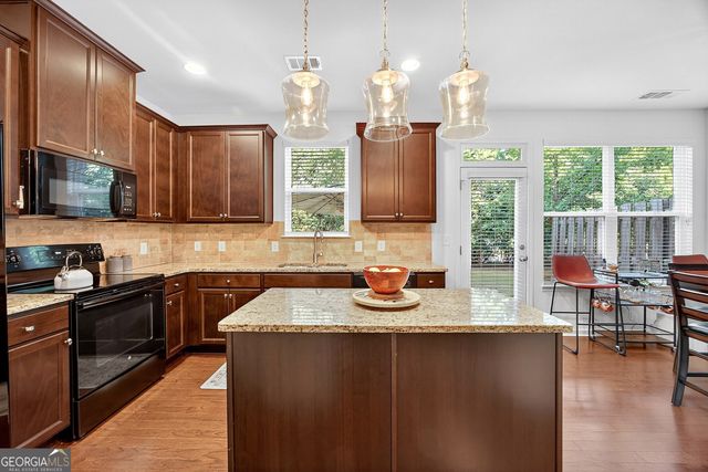 3927 Fireoak Drive, Decatur, GA 30032