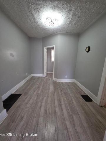 1412 Beech St, Louisville, KY 40211