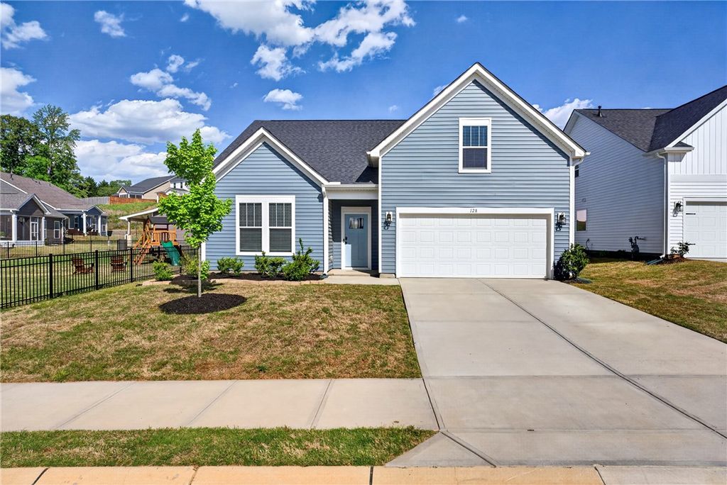 128 Whitman Way, Easley, SC 29642