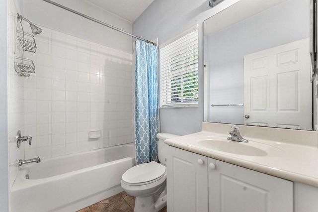 3307 Merrick Lane 1004, Margate, FL 33063