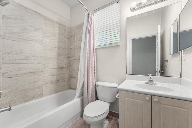 3307 Merrick Lane 1004, Margate, FL 33063