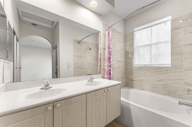 3307 Merrick Lane 1004, Margate, FL 33063