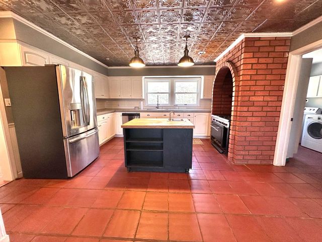 1933 Appaloosa Way, Angels Camp, CA 95222