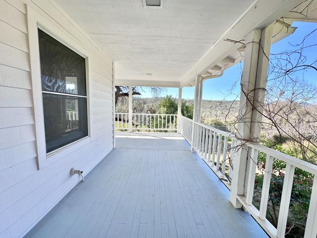 1933 Appaloosa Way, Angels Camp, CA 95222