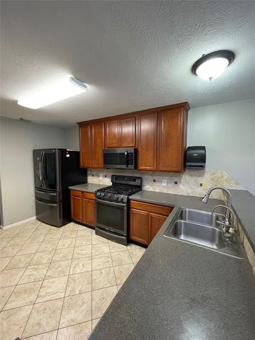 3027 Texas Trail Lane, Manvel, TX 77578