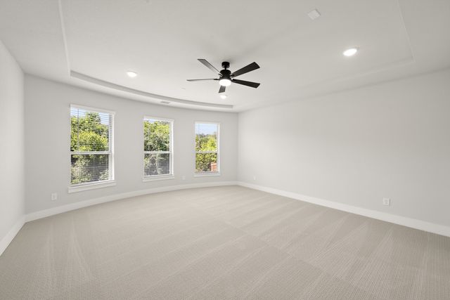 513 S Hidden Lakes Drive, Desoto, TX 75115