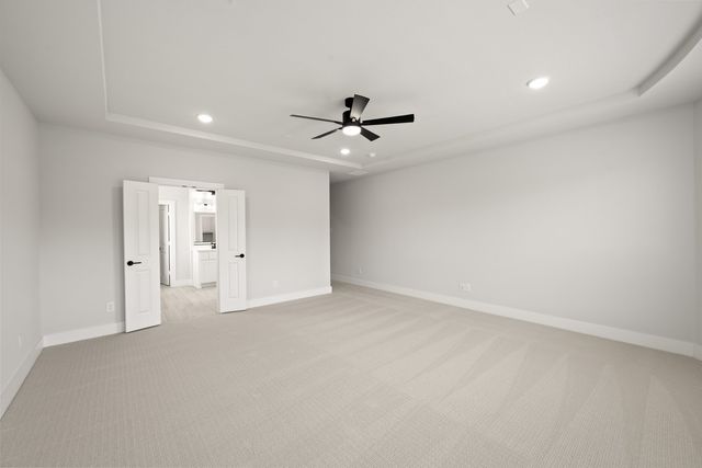 513 S Hidden Lakes Drive, Desoto, TX 75115