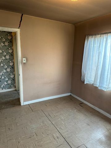 2087 W Mendocino Ave, Stockton, CA 95204