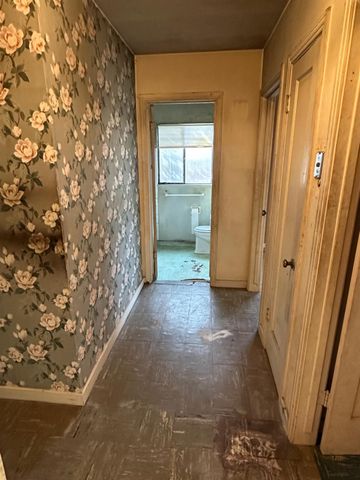 2087 W Mendocino Ave, Stockton, CA 95204