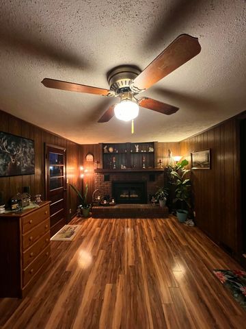 141 Church Street, Calhoun, TN 37309