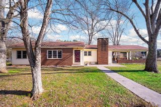 141 Church Street, Calhoun, TN 37309