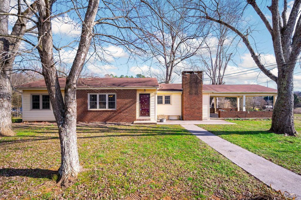 141 Church Street, Calhoun, TN 37309