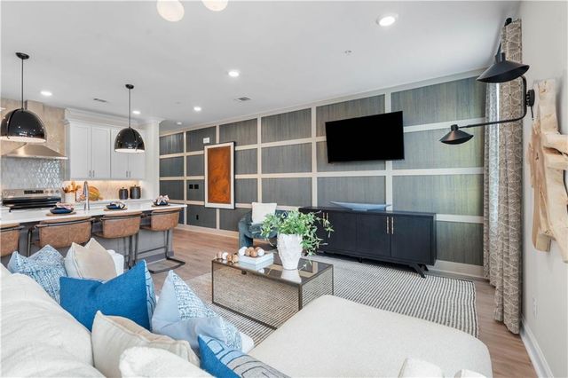 528 Alice Way D10, Cumming, GA 30040