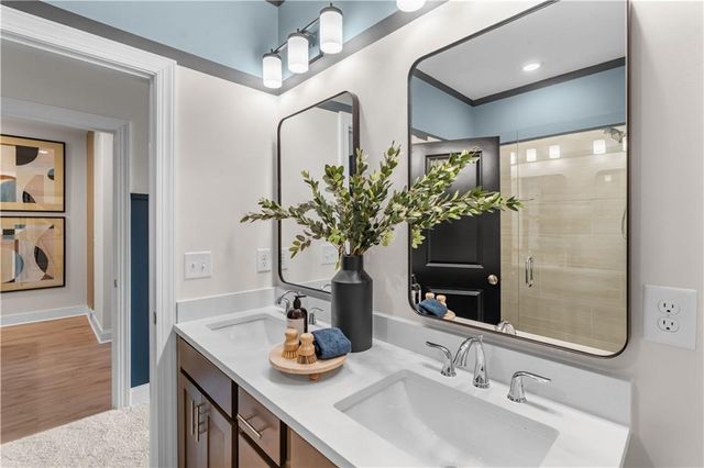 528 Alice Way D10, Cumming, GA 30040