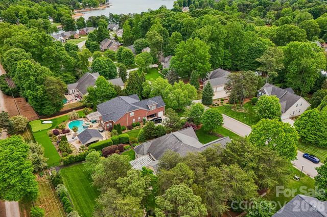 7873 Harbor Master Court, Denver, NC 28037