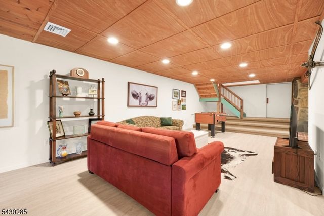 235 Brook Valley Road, Montville Twp., NJ 07082