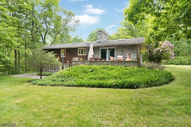 235 Brook Valley Road, Montville Twp., NJ 07082