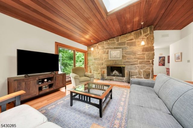 235 Brook Valley Road, Montville Twp., NJ 07082
