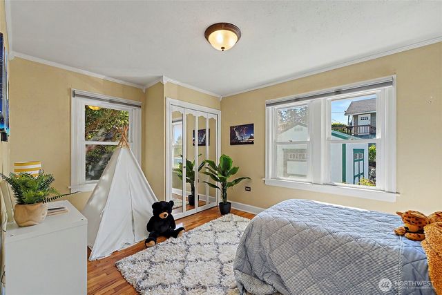 6615 Arthur Street NE, Tacoma, WA 98422