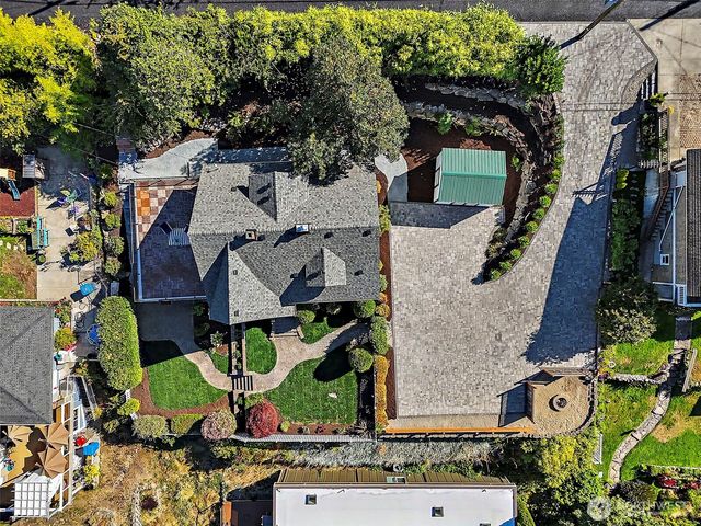 6615 Arthur Street NE, Tacoma, WA 98422